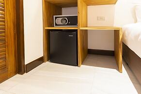 Phuket Airport Hotel