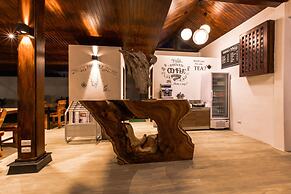 Phuket Airport Hotel