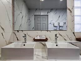 Phuket Airport Hotel