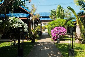 Phuket Airport Hotel