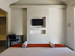 Phuket Airport Hotel