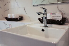 Phuket Airport Hotel