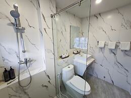 Phuket Airport Hotel