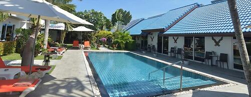 Phuket Airport Hotel