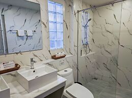 Phuket Airport Hotel