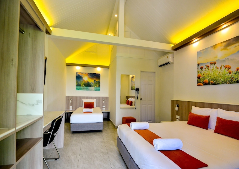 Phuket Airport Hotel