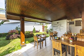 Phuket Airport Hotel