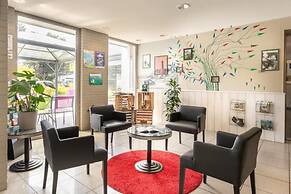 Logis Hôtel Au Chêne Vert