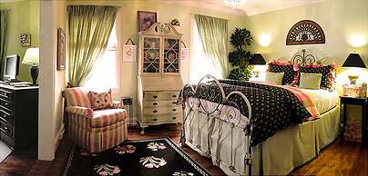 10 Fitch Luxurious Romantic Inn