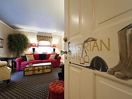 10 Fitch Luxurious Romantic Inn