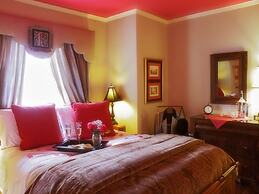 10 Fitch Luxurious Romantic Inn