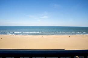 The Barclay Towers Resort Hotel