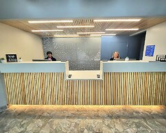 The Barclay Towers Resort Hotel