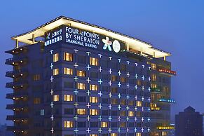 Four Points by Sheraton Shanghai, Daning