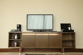 Four Points by Sheraton Shanghai, Daning