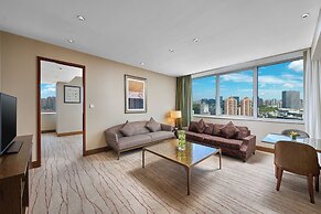 Four Points by Sheraton Shanghai, Daning