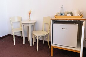 Sir Toby's Midtown - Hostel