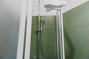 Sir Toby's Midtown - Hostel