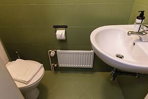 Sir Toby's Midtown - Hostel