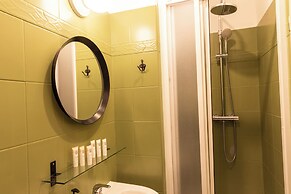 Sir Toby's Midtown - Hostel