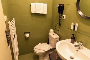 Sir Toby's Midtown - Hostel