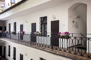 Sir Toby's Midtown - Hostel