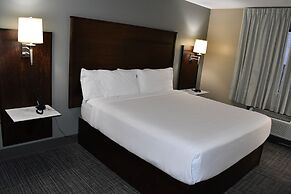 Cobblestone Inn & Suites - Trenton