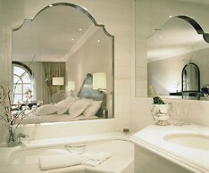 The Green Park Hotel