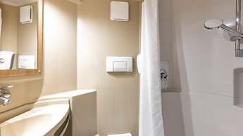 Premiere Classe Bourges (6 kms du centre-ville)