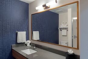 Fairfield Inn & Suites by Marriott Greensboro Wendover