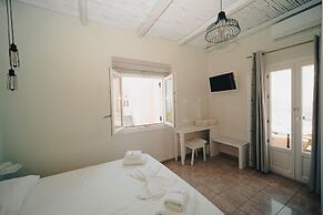 Villa Ilias Caldera Hotel