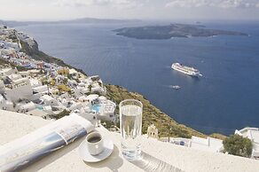 Villa Ilias Caldera Hotel