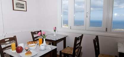 Villa Ilias Caldera Hotel