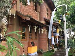 Puri Lumbung Cottages, Restaurant & Spa
