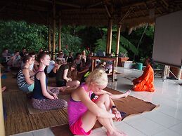 Puri Lumbung Cottages, Restaurant & Spa