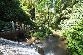 Puri Lumbung Cottages, Restaurant & Spa