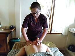 Puri Lumbung Cottages, Restaurant & Spa