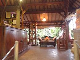 Puri Lumbung Cottages, Restaurant & Spa