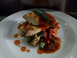 Puri Lumbung Cottages, Restaurant & Spa