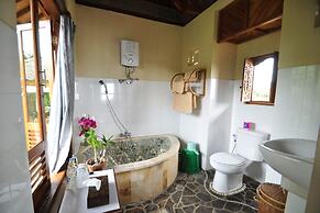 Puri Lumbung Cottages, Restaurant & Spa