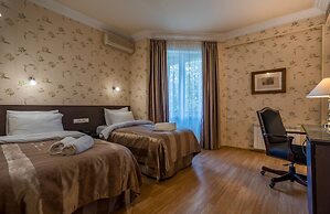 Iliani Hotel