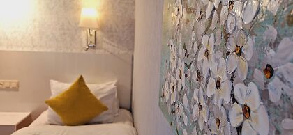 Iliani Hotel