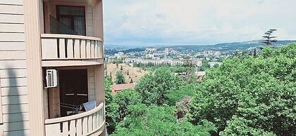 Iliani Hotel