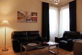 Iliani Hotel