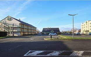 B&B HOTEL Saint-Witz Roissy