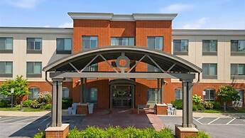 Holiday Inn Express & Suites Bethlehem Arpt-Allentown Area