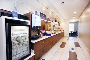 Holiday Inn Express Bethlehem Airport - Allentown Area by IHG