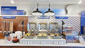 Holiday Inn Express & Suites Bethlehem Arpt-Allentown Area