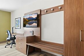 Holiday Inn Express & Suites Bethlehem Arpt-Allentown Area