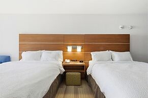 Holiday Inn Express & Suites Bethlehem Arpt-Allentown Area